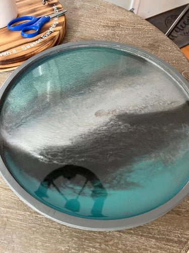 04/16/2026 Thursday  5:30pm Resin Trays