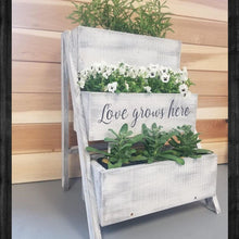 07/22/21 6:30pm 3 Tiered Planter/Storage Rack